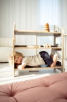 regal_montessori.jpg