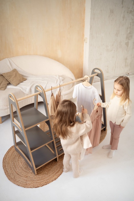 mala_garderoba_montessori (1).jpg
