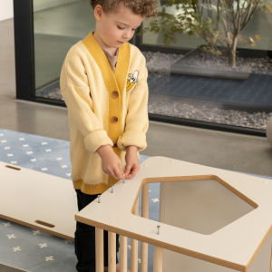 kostka_wielozadaniowa_montessori_ze_zjezdzalnia13.png