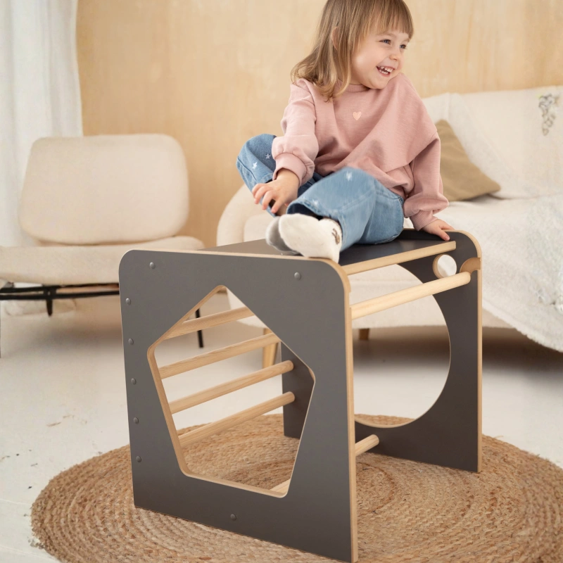 kostka_wielozadaniowa_montessori_ze_zjezdzalnia2.png