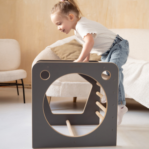 kostka_wielozadaniowa_montessori_ze_zjezdzalnia7.png