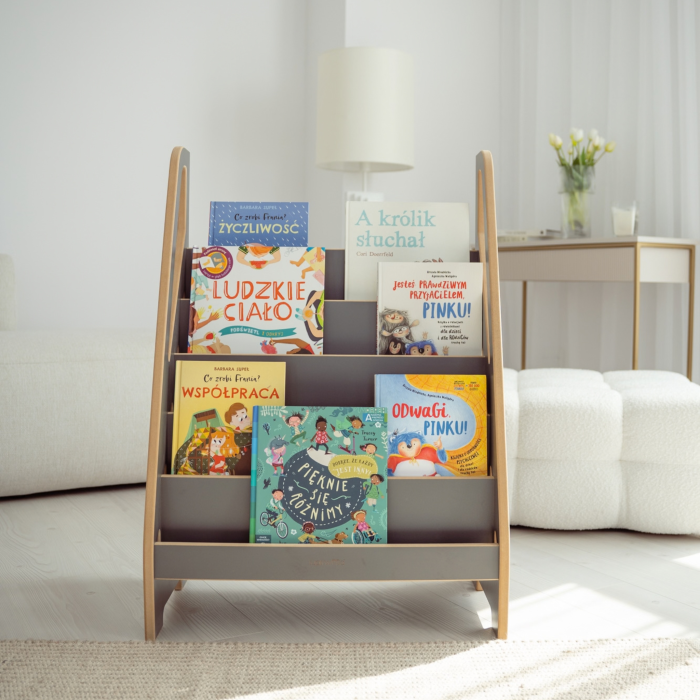 biblioteczka_montessori1.png