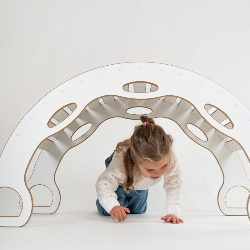 bujak_montessori_drewniany_bialy1.png