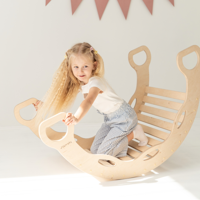bujak_montessori_drewniany_bialy1.png