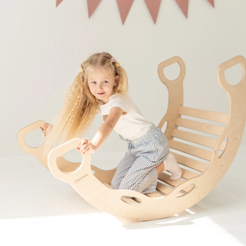 bujak_montessori_drewniany_bialy1.png