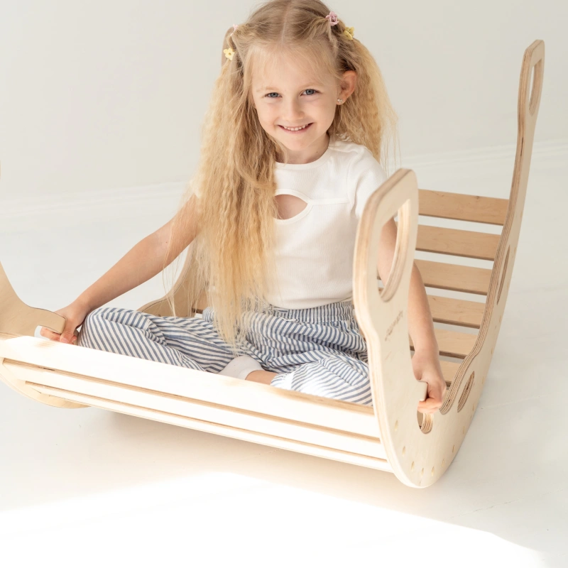 bujak_montessori_drewniany_bialy3.png