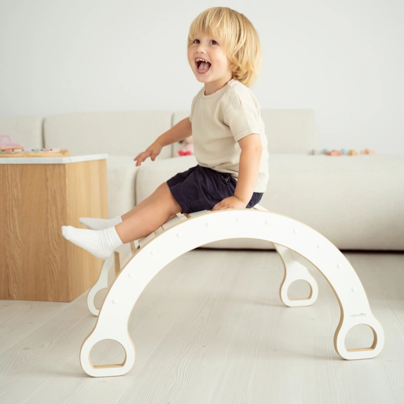 bujak_montessori_drewniany1.png