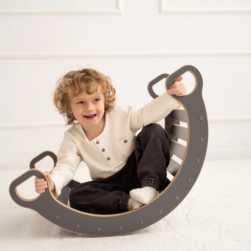 bujak_montessori_drewniany2.png