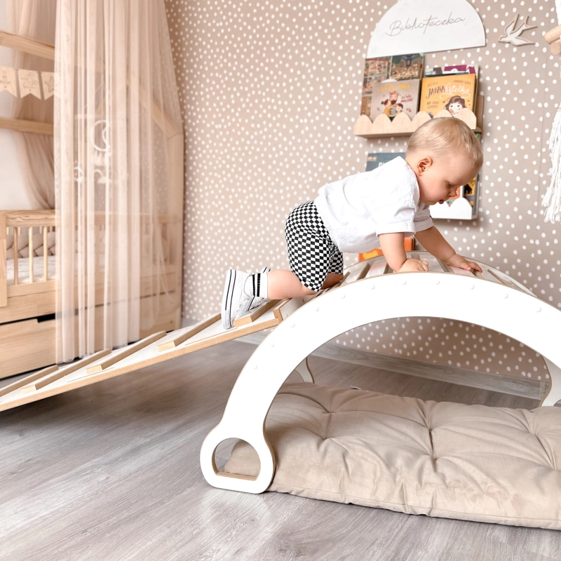 bujak_montessori_xxl_ze_zjezdzalnia6.png