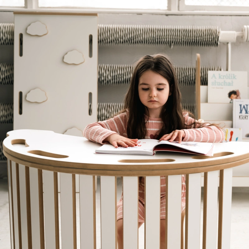 bujak_z_blatem_montessori2.png