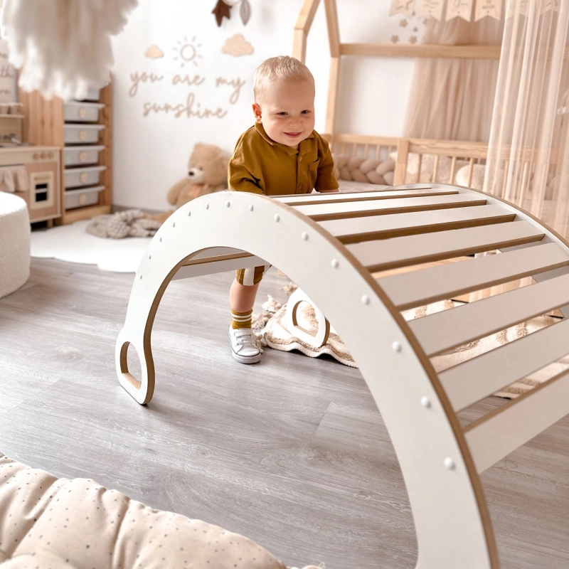 bujak_montessori_xxl_ze_zjezdzalnia2.png