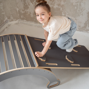 bujak_montessori_xxl_ze_zjezdzalnia1.png