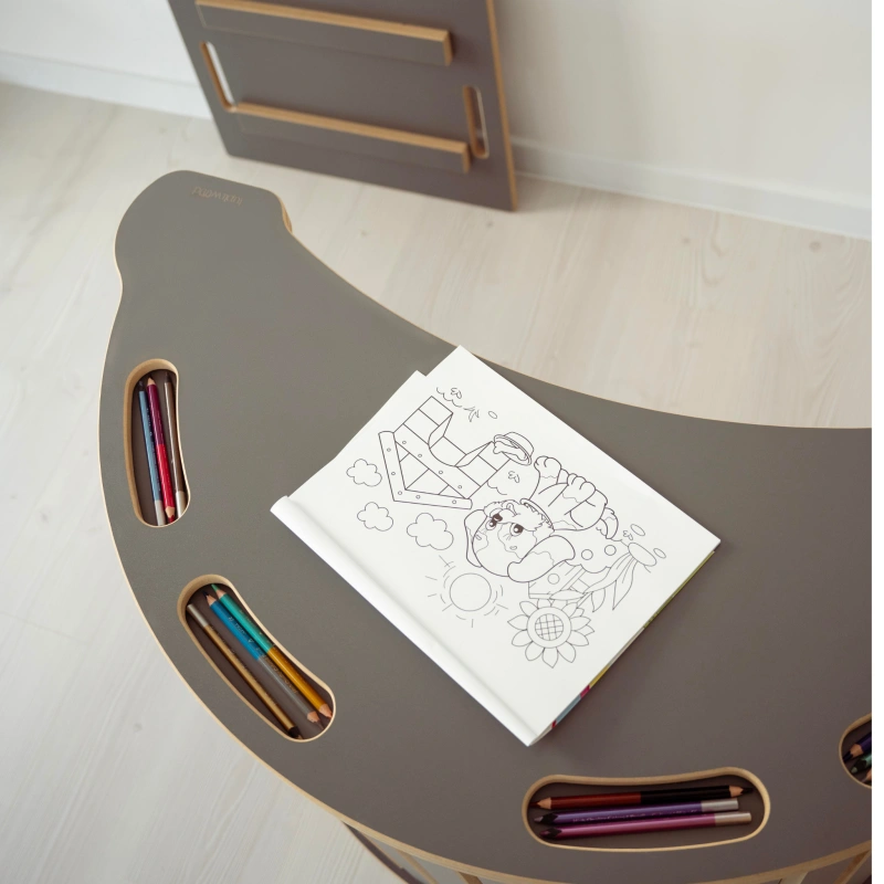 bujak_z_blatem_montessori3.png